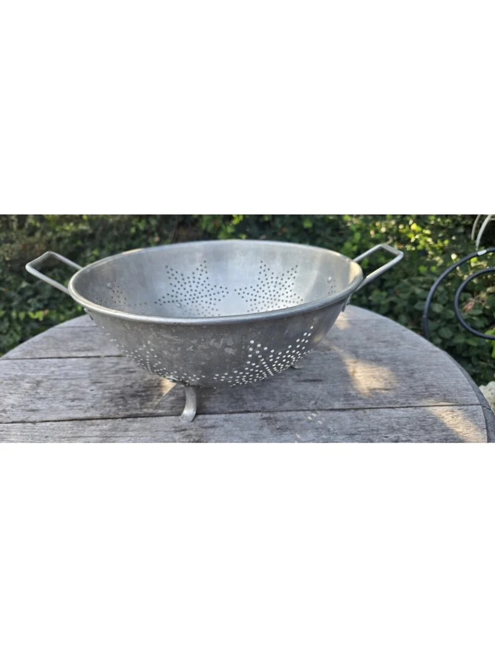 Antique Tin 7 Star Colander 2 Handles Farmhouse 3 Legs 11W”X5